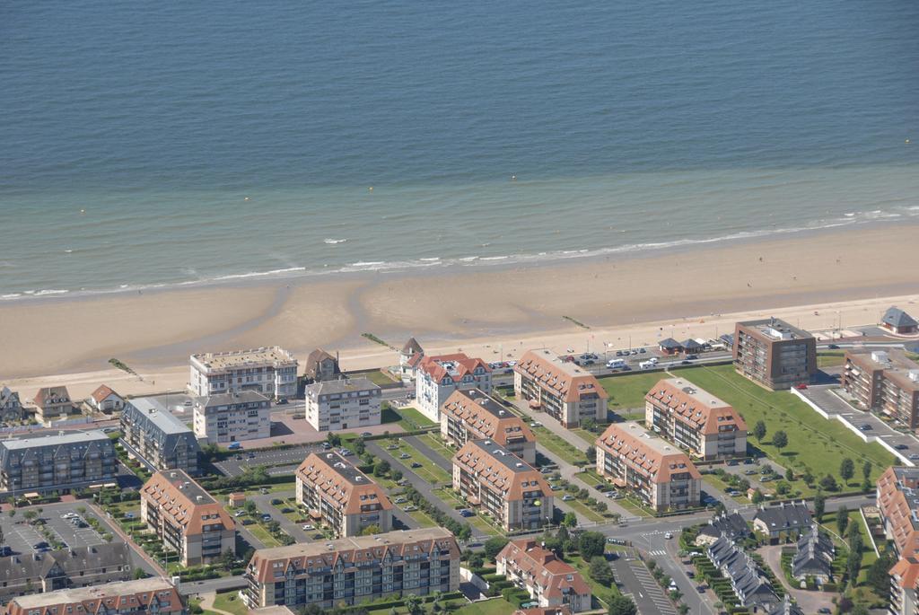 Lagrange Vacances Les Residences Villers-sur-Mer Εξωτερικό φωτογραφία